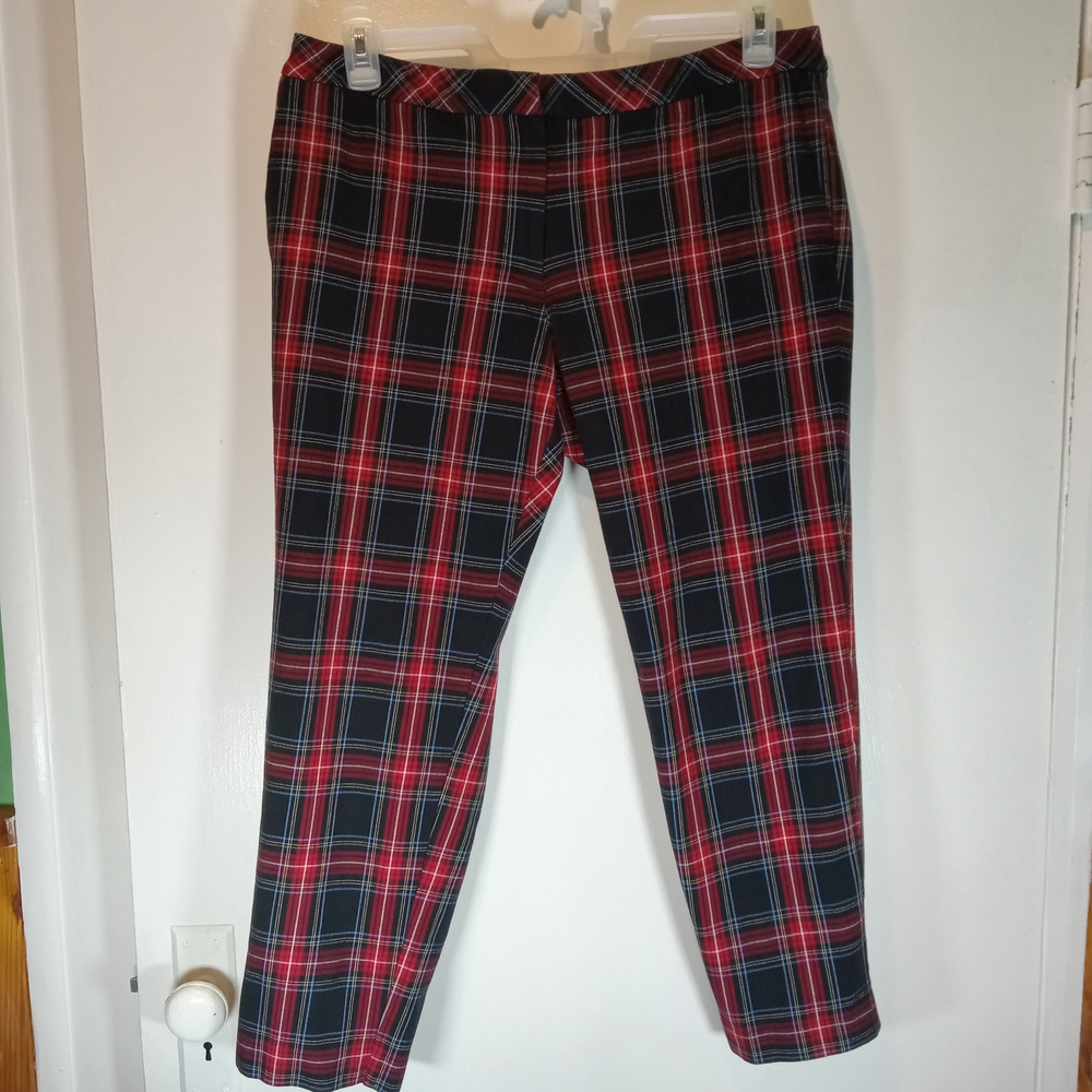 J. Jill Tartan Ankle Pants in Red and Black